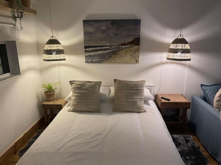 Sunnyside At Scurlage Farm Apartment Swansea Bagian luar foto